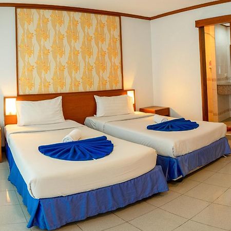 Karon Rattana Beach Hotel By Shanaya מראה חיצוני תמונה